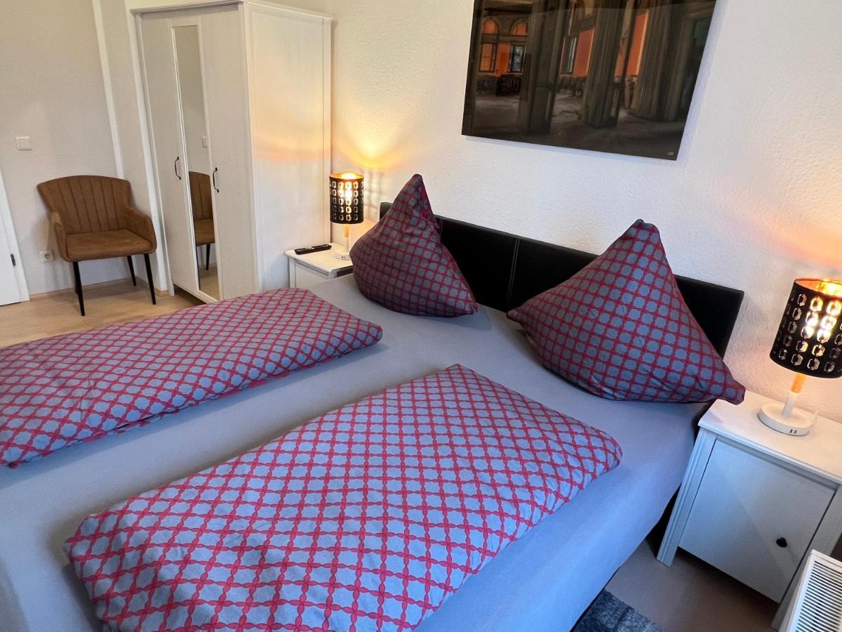 Apartment 3-room Karl-heine *